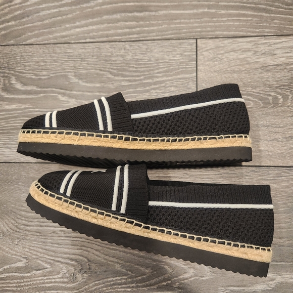 MK shoes 9 - Picture 2 of 2